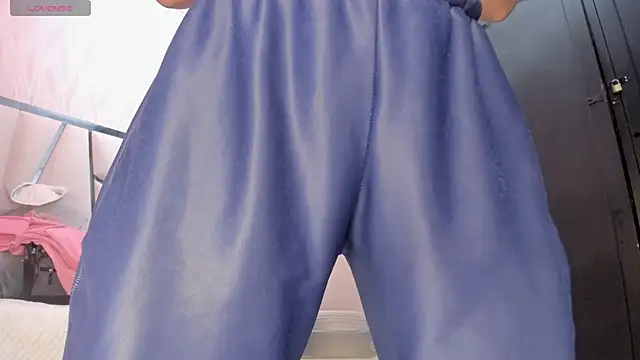 Victoriaa millers online show from May 2026 07:10:02 PM