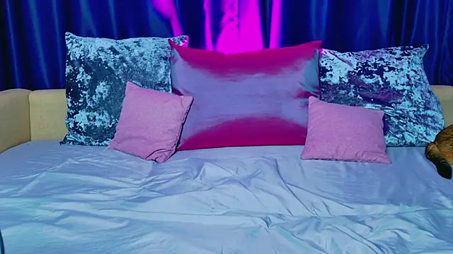  Alison   online show from June 2026 03:50:02 AM