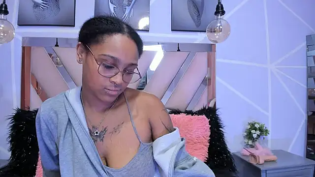 Elith noa online show from February 2025 01:34:02 AM