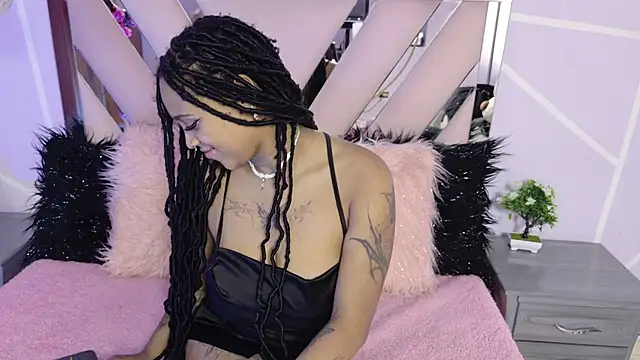 Elith noa online show from December 2025 07:44:01 PM