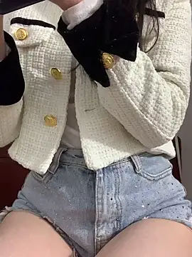 Snapshot of Vani_S2 chatting on December 2024 03:11:02 PM Vani S2 online show from December 2024 03:11:02 PM