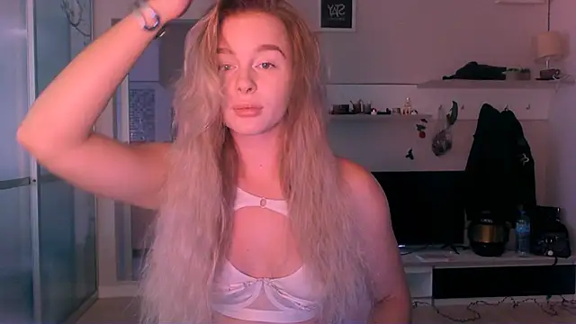 Snapshot of Eva_Jaya chatting on September 2025 05:09:01 AM Eva Jaya online show from September 2025 05:09:01 AM