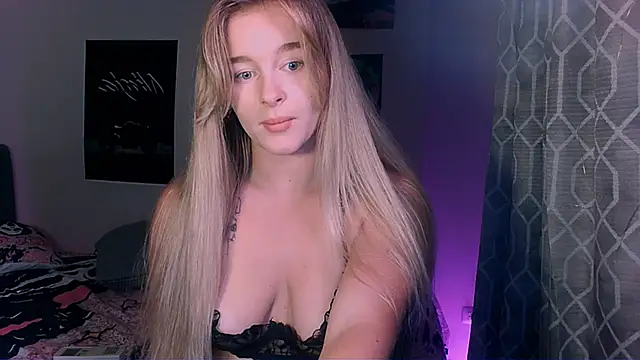 Snapshot of Eva_Jaya chatting on October 2025 01:22:02 PM Eva Jaya online show from October 2025 01:22:02 PM