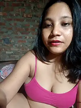 Snapshot of Cuterinki chatting on July 2026 08:39:01 PM Cuterinki online show from July 2026 08:39:01 PM