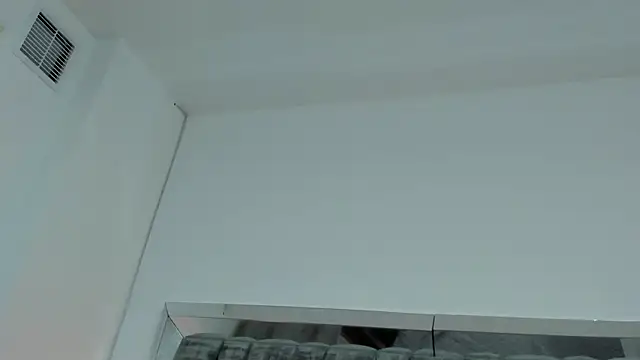 Snapshot of SussiSotto chatting on December 2024 06:48:02 PM SussiSotto online show from December 2024 06:48:02 PM