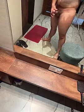 Snapshot of versatile_guy01 chatting on October 2025 03:02:02 AM versatile guy01 online show from October 2025 03:02:02 AM