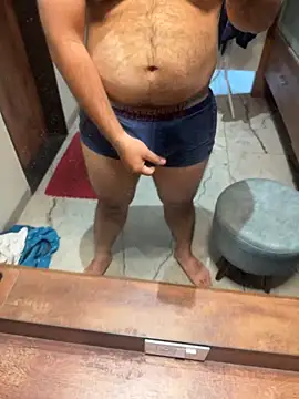 Snapshot of versatile_guy01 chatting on November 2025 02:55:02 AM versatile guy01 online show from November 2025 02:55:02 AM