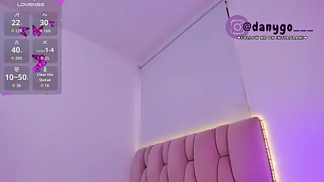 ZarianaEvanz online show from October 2025 10:23:02 PM