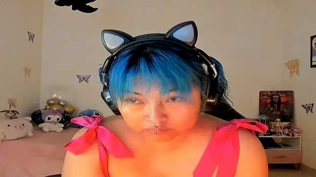 Snapshot of Shaddycute_ chatting on September 2025 12:07:02 PM Shaddycute online show from September 2025 12:07:02 PM