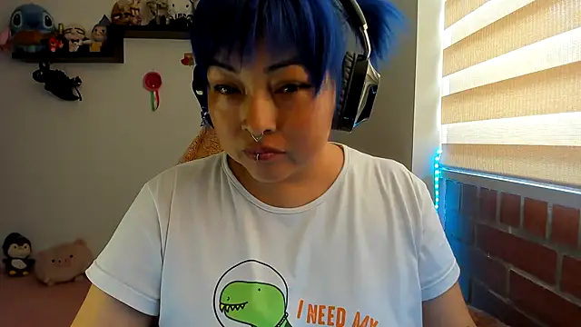 Snapshot of Shaddycute_ chatting on October 2025 06:08:01 PM Shaddycute online show from October 2025 06:08:01 PM