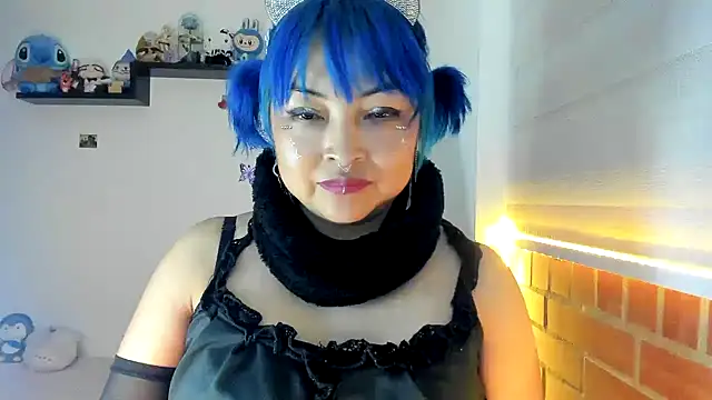 Snapshot of Shaddycute_ chatting on November 2025 01:27:01 AM Shaddycute online show from November 2025 01:27:01 AM