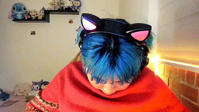 Snapshot of Shaddycute_ chatting on December 2025 10:05:01 PM Shaddycute online show from December 2025 10:05:01 PM