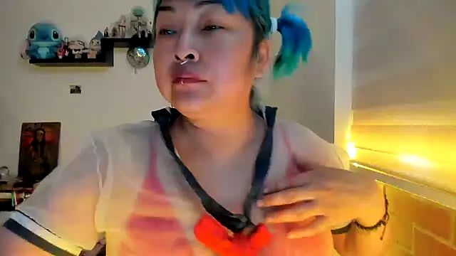 Snapshot of Shaddycute_ chatting on January 2026 04:43:01 PM Shaddycute online show from January 2026 04:43:01 PM