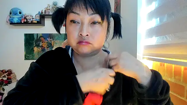 Snapshot of Shaddycute_ chatting on February 2026 02:36:01 PM Shaddycute online show from February 2026 02:36:01 PM