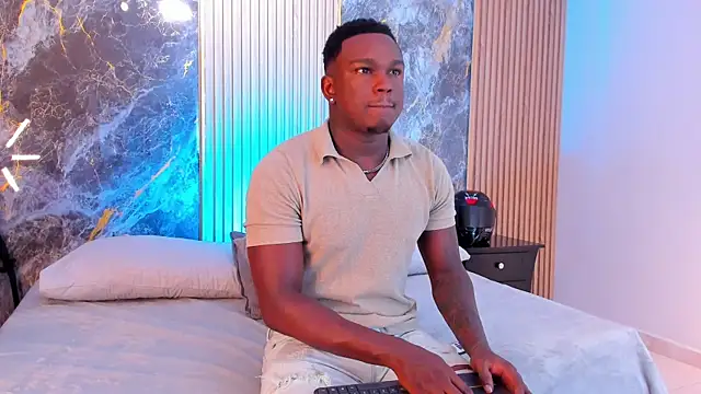 Troykhalil online show from October 2025 09:17:02 PM