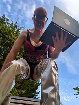 biffboff123 online show from July 2026 05:01:01 AM