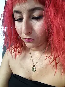florecita9 online show from April 2026 05:04:02 PM