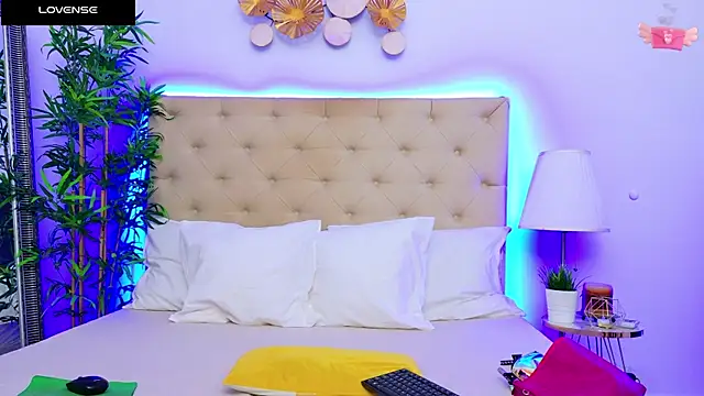 DaliyaArabian online show from January 2025 12:50:01 PM