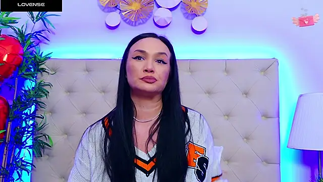 DaliyaArabian online show from February 2025 07:16:02 PM