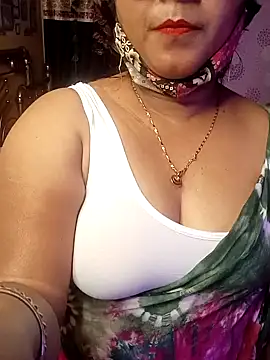 ella mariya online show from December 2024 08:02:02 PM