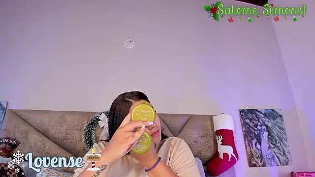 Salomesimos1 online show from December 2024 12:24:01 PM