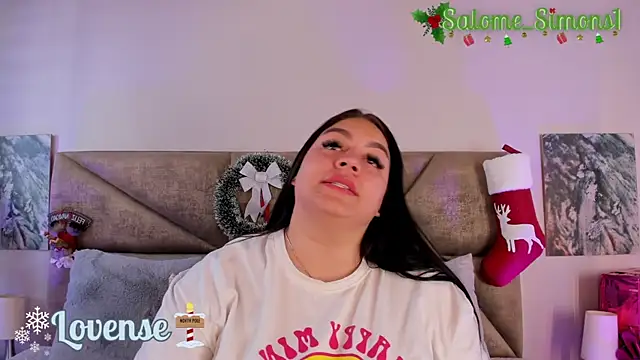 Salomesimos1 online show from December 2024 05:40:02 PM