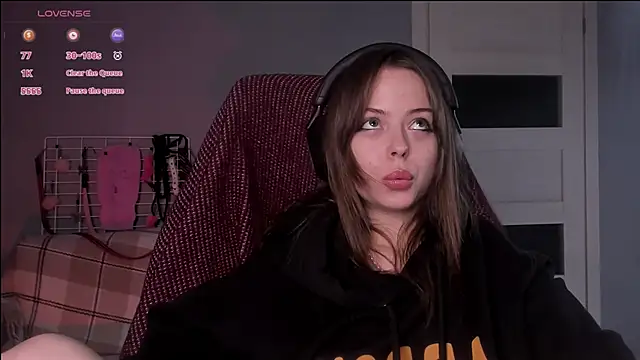 Snapshot of hype_meal_home chatting on November 2025 08:40:01 PM hype meal home online show from November 2025 08:40:01 PM