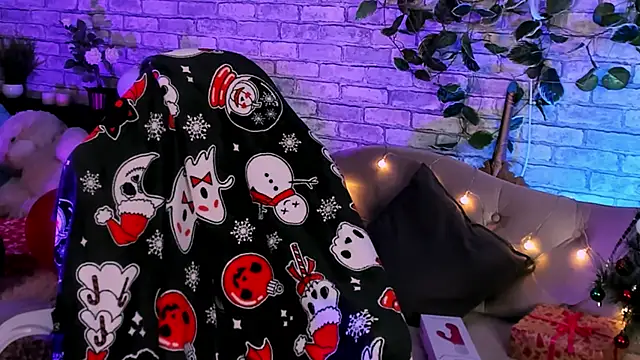 Snapshot of Alex_Howell chatting on January 2025 08:48:02 PM Alex Howell online show from January 2025 08:48:02 PM