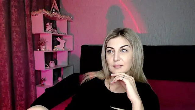 Snapshot of Amelia_Harper chatting on December 2024 02:50:01 PM Amelia Harper online show from December 2024 02:50:01 PM