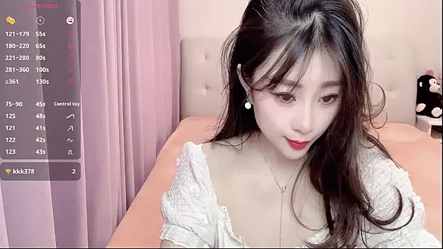 aisha123123 online show from February 2025 02:17:01 AM