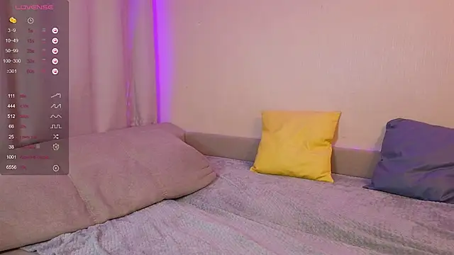 Snapshot of EkaterinaUpple chatting on January 2025 02:32:01 PM EkaterinaUpple online show from January 2025 02:32:01 PM