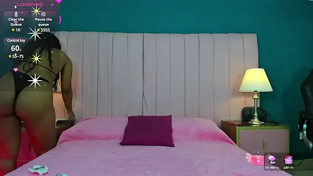 Snapshot of MavyStar chatting on December 2024 11:39:02 AM MavyStar online show from December 2024 11:39:02 AM