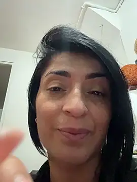 Snapshot of karenlennox1 chatting on December 2025 11:10:02 PM karenlennox1 online show from December 2025 11:10:02 PM
