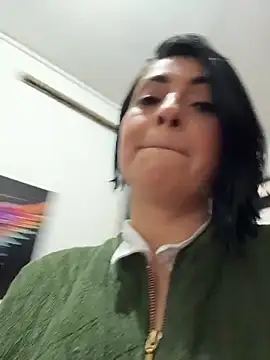 Snapshot of karenlennox1 chatting on December 2025 09:55:01 PM karenlennox1 online show from December 2025 09:55:01 PM