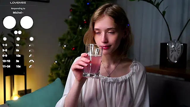 EdlinHargus online show from January 2025 05:15:02 AM