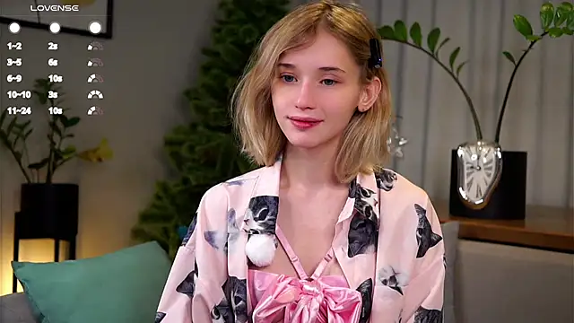 EdlinHargus online show from January 2025 12:05:02 AM