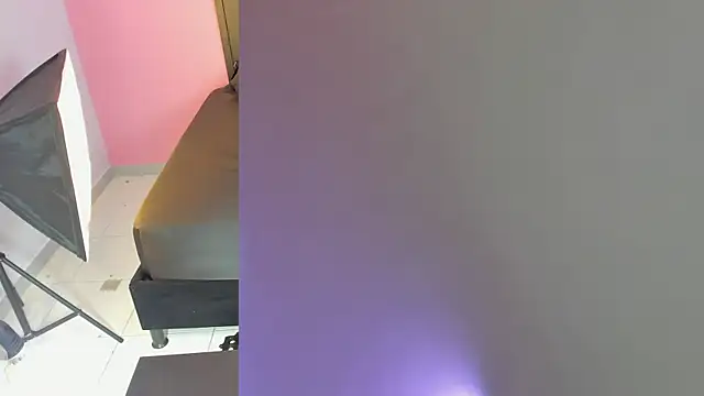 Kate bunny  online show from December 2025 11:39:02 AM