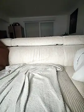 Xladycharme online show from December 2024 03:40:02 AM