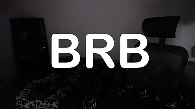 Snapshot of present_the_magic chatting on November 2025 02:06:01 AM present the magic online show from November 2025 02:06:01 AM