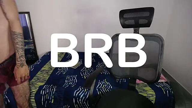 Snapshot of present_the_magic chatting on November 2025 03:11:01 PM present the magic online show from November 2025 03:11:01 PM