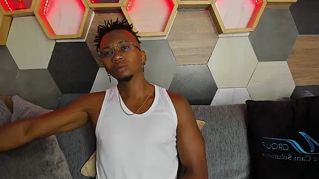 Snapshot of JamalMyst chatting on March 2025 07:49:02 PM JamalMyst online show from March 2025 07:49:02 PM