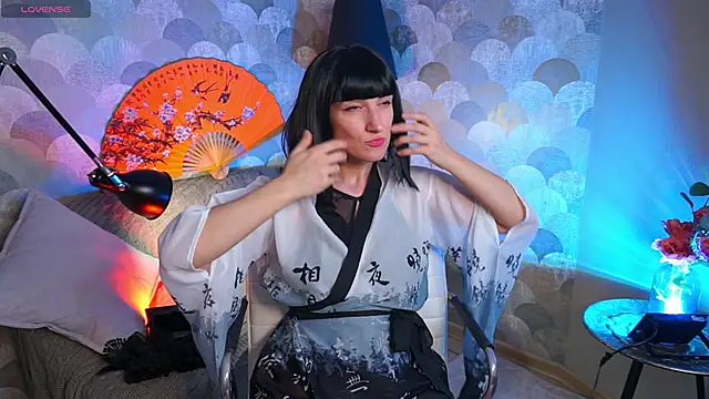 UmaTruewoman online show from January 2025 08:42:01 AM