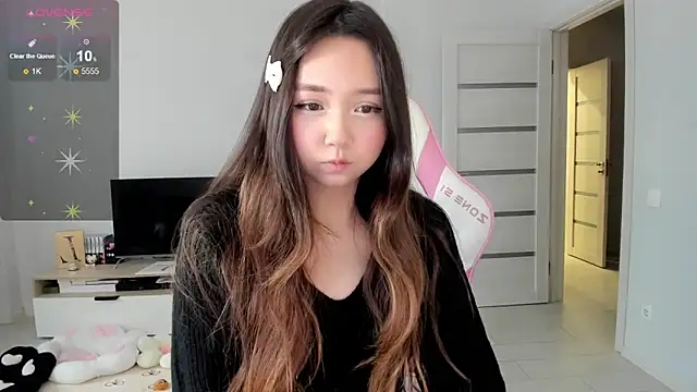 Fluffy Rose online show from May 2026 03:02:02 AM