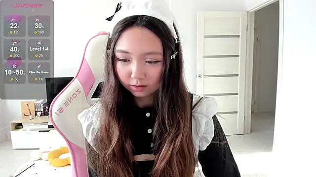Fluffy Rose online show from July 2026 01:15:02 AM