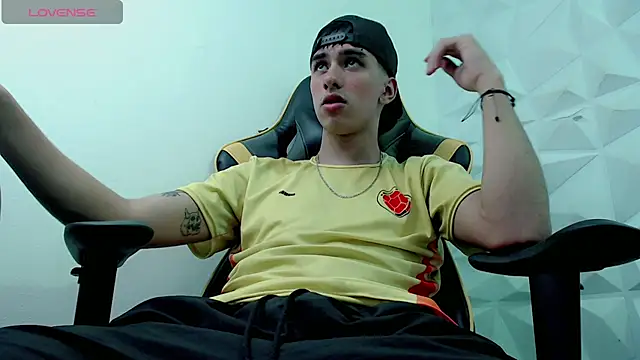 Jake tripp online show from December 2024 09:33:02 AM