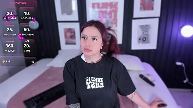 Snapshot of Paiige_peach chatting on December 2025 07:54:02 PM Paiige peach online show from December 2025 07:54:02 PM