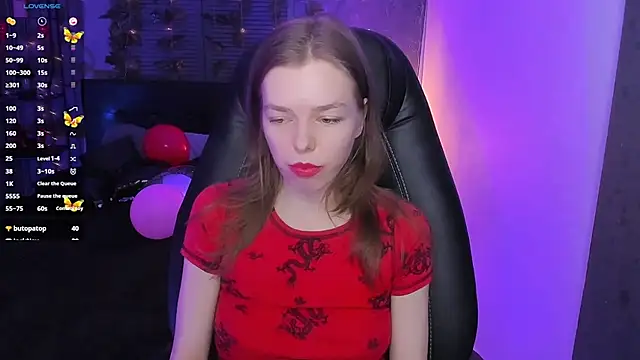 Tina Tayllor online show from March 2025 07:27:02 PM