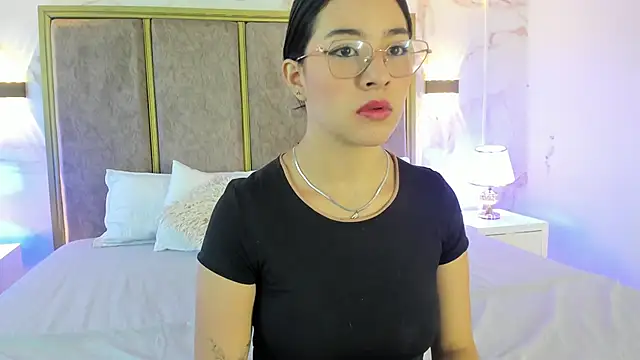 Susa1userma  online show from May 2026 12:46:01 PM