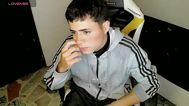 bby santi online show from October 2025 12:09:02 AM