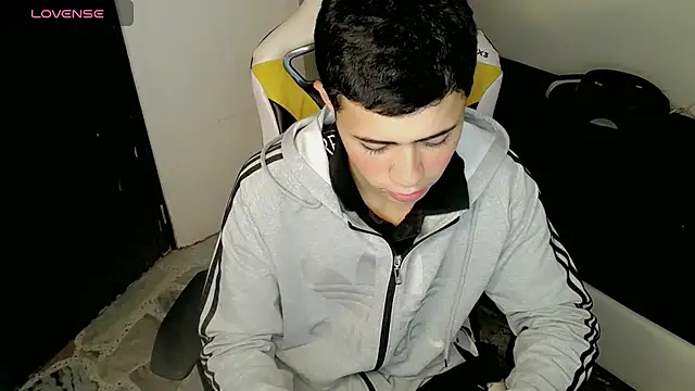 bby santi online show from October 2025 12:02:01 PM